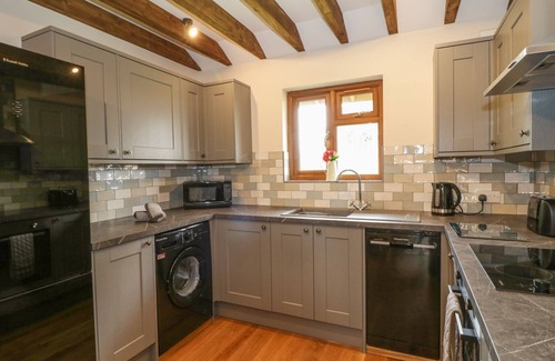 Watchet Cottage | OAK LODGE, family friendly, character holiday cottage in Washford