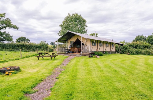 Honiton Cottage | OAK, pet friendly, character holiday cottage in Dalwood
