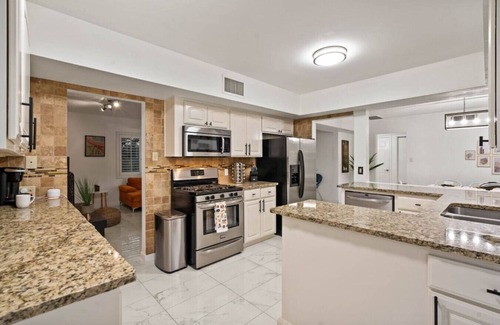 Village Grove House | Oak Scottsdale · BOHO Scottsdale Oasis Getaway|Pool|Hottub|ZenRoom