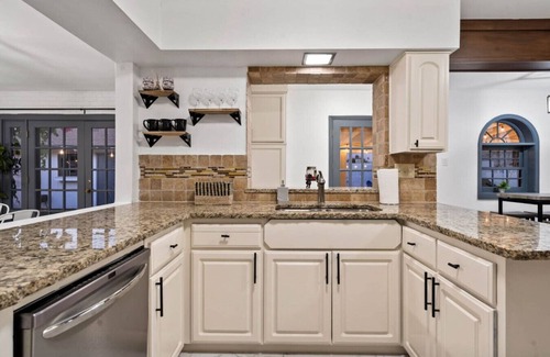 Village Grove House | Oak Scottsdale · BOHO Scottsdale Oasis Getaway|Pool|Hottub|ZenRoom
