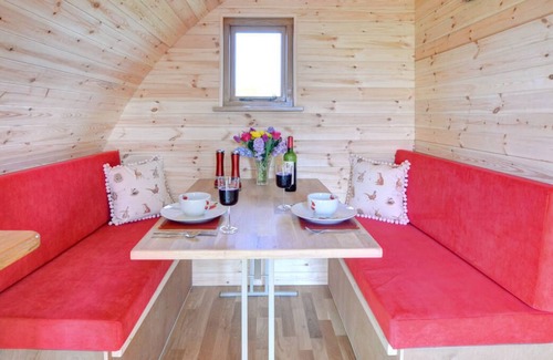 Llanddeusant House | Oak View in the beautiful Llangadog