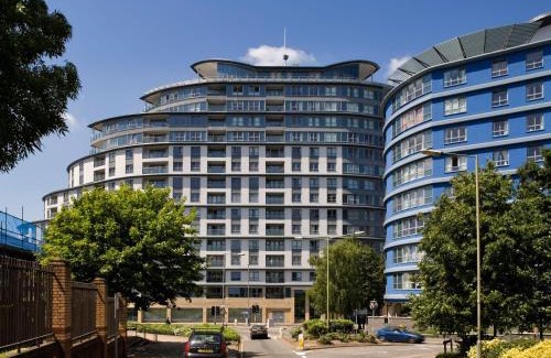 Woking Apartment | Oakdale at Centrium