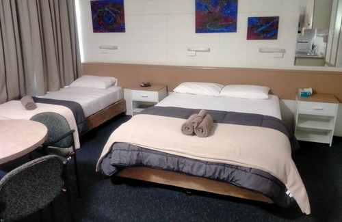 Oakey Hotel | Oakey Motel