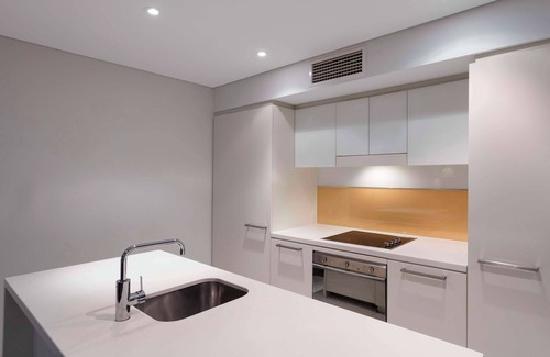 Adelaide Central Business District Apartment | Oaks Adelaide Horizons Suites
