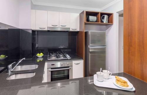 Brisbane Central Business District Apartment | Oaks Brisbane Lexicon Suites