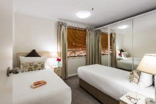 Darling Harbour Apartment | Oaks Sydney Goldsbrough Suites