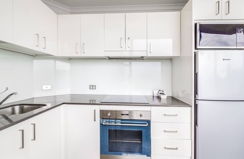 Darlinghurst Apartment | Oaks Sydney Hyde Park Suites