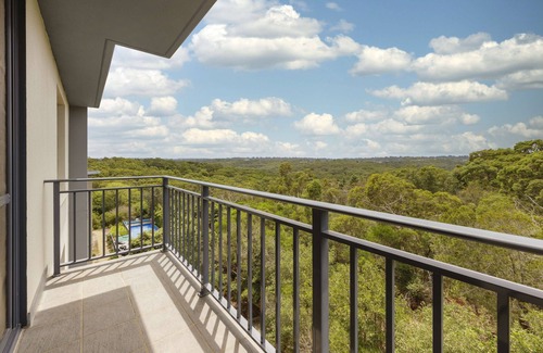 North Ryde Apartment | Oaks Sydney North Ryde Suites
