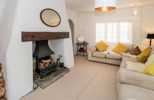 Wenvoe House | OAKTREE FARM, pet friendly in Wenvoe
