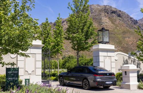 Cape Winelands Villa | Oakvale Estate