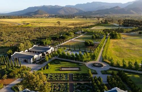 Cape Winelands Villa | Oakvale Estate