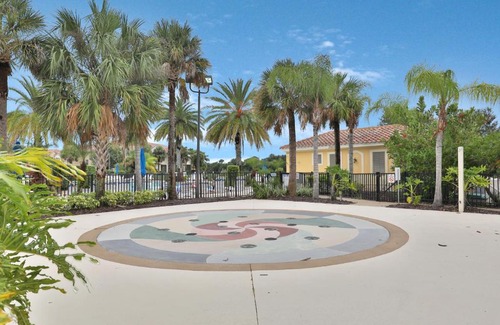 West Kissimmee Hotel | Oakwater Resort 2805