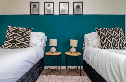 Little Eaton House | Oakwood House- 3 Miles from Derby City Centre