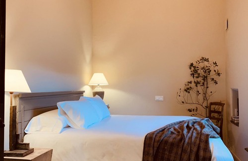 Garai Hotel | OAR Cottage