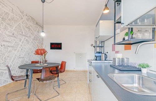 San Faustino-Madonnina-Quattroville Apartment | Oasi urbana near Osteria Francesana