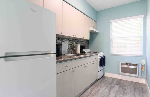 Edgewater Apartment | Oasis-13 5 MIN FROM MIAMI BEACH, Studio, Miami Design District & Wynwood