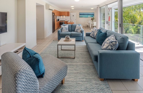 Hamilton Island Apartment | Oasis 13 , Oasis 13 on Hamilton Island