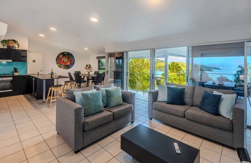 Hamilton Island Apartment | Oasis 15 , Oasis 15 on Hamilton Island