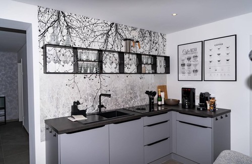 Freiberg Apartment | Oasis at the zoo