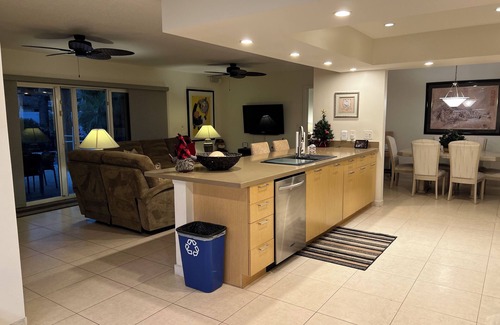 Beachway Estates House | Oasis away from Home.
