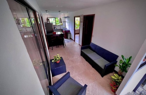 Barrio Pilo Apartment | Oasis by Franklin #8