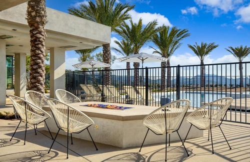 Temecula House | Oasis Del Sol by AvantStay Pool, Hot Tub, Views, Outdoor Dining, Open Spaced Living Area