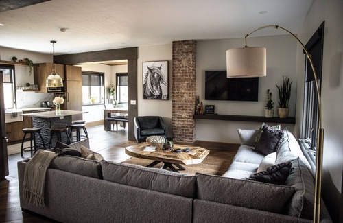 Sugarcreek House | Oasis Downtown in Amish Country