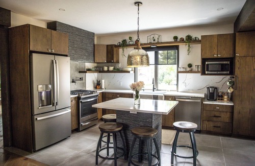 Sugarcreek House | Oasis Downtown in Amish Country