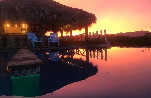 Las Galeras Hotel | Oasis en la naturaleza Rancho alto bonito