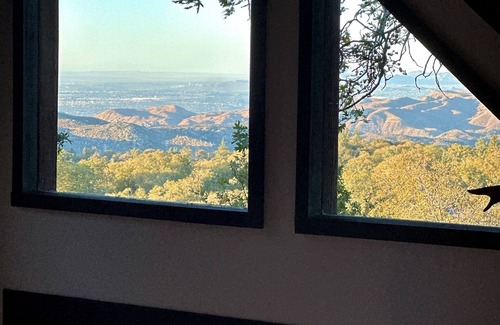 Lake Arrowhead Ski Chalet | Oasis, Epic Views, Gym, Speakeasy, Cold Plunge!