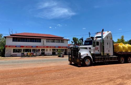 Torrens Creek Hotel | Oasis Exchange Hotel