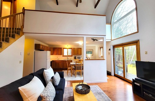 Moultonborough House | Oasis getaway - all season getaway, private community Winni Beach and mountains.