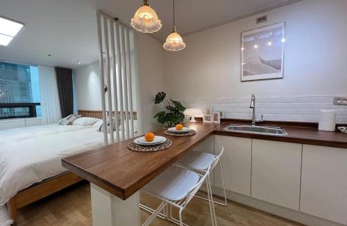 Mapo House | Oasis Hongdae City View