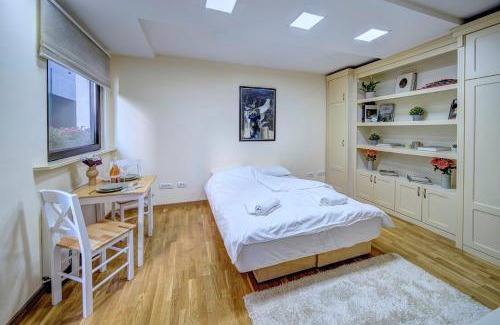 Zemun Apartment | Oasis Moonze