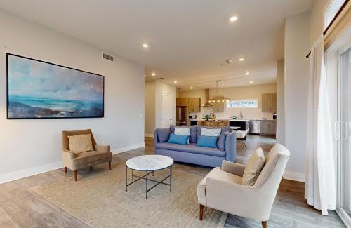 Chestnut Hill Apartment | Oasis on 2nd #301