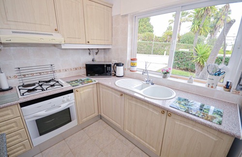 Penina Villa | Oasis Parque Alvor Beautiful 2 Bed Villa with Pool AT04
