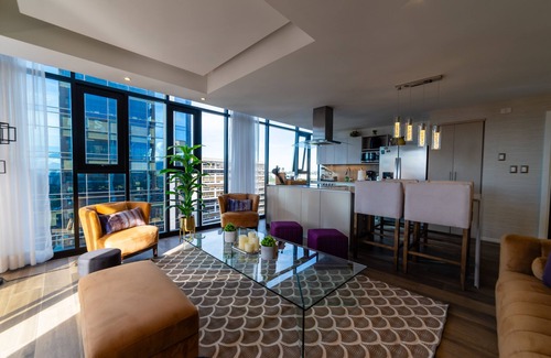 Zona 9 Apartment | Oasis Penthouse de Lujo en Zona 10/6 BD