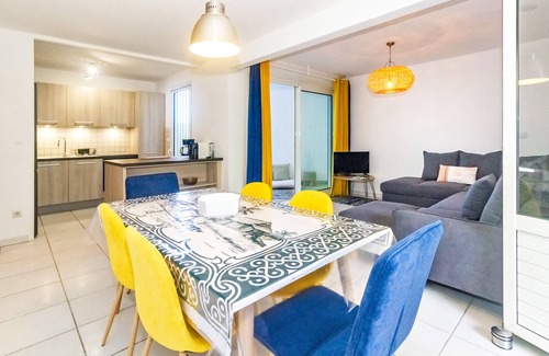 Carosse Apartment | Oasis - renovated apartment with garden in a residence with swimming pool