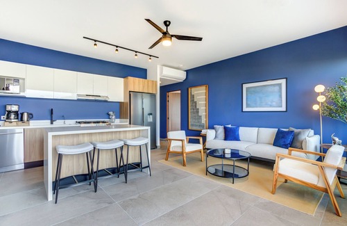El Caloso Apartment | Oasis Rooftop Pool Ocean Views, Balcony Nr Romantic Zone