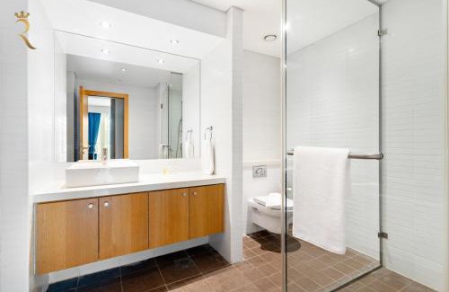 Al Raha Beach Apartment | Oasis Stylish 2BR in Al Rahba - Modern Stay Near Al Raha Beach & Yas Island