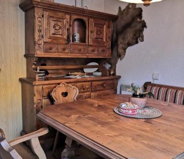 Lend Ski Chalet | Obere Alpenhütte in Lend neben der Salzach