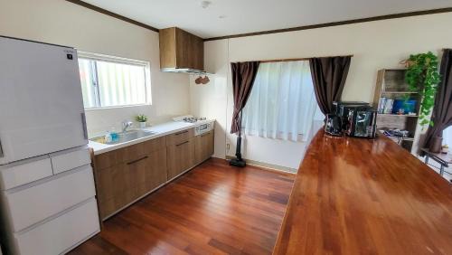 Ishigaki House | Océanos - Sunset, BBQ, Beach & Kayak - オケアノス