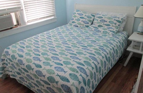 North End Apartment | OC814 St. James Place-2nd-Floor
