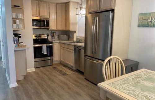 North End House | OC820 Saint Charles Place, 1st Floor