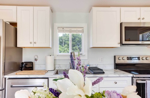 Fellowship House | Ocala Tiny Home on 10-Acre Farm Near WEC!