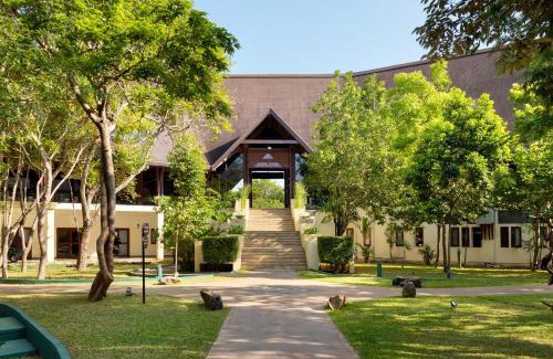 Dambulla Hotel | Occidental Paradise Dambulla