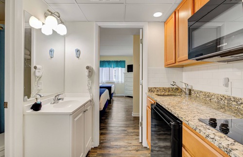 North End Hotel | Ocean 7