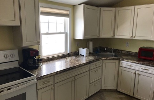 North Beach Haven Apartment | Ocean and Bay views, 3 upper decks, recently renovated, close to ACME.