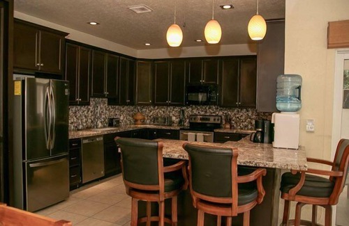 Flores Magon Condo | Ocean and Beachfront, 15 Minutes to Downtown Cozumel