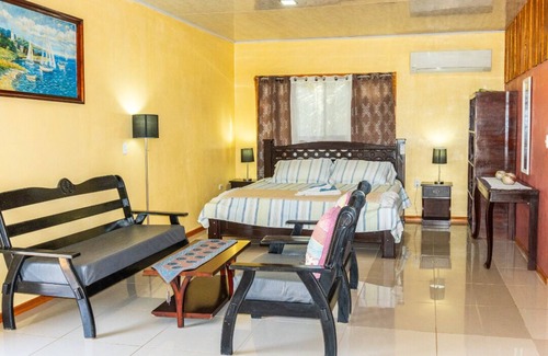 Drake Bay Hotel | Ocean and Forest View Hotel Manolo